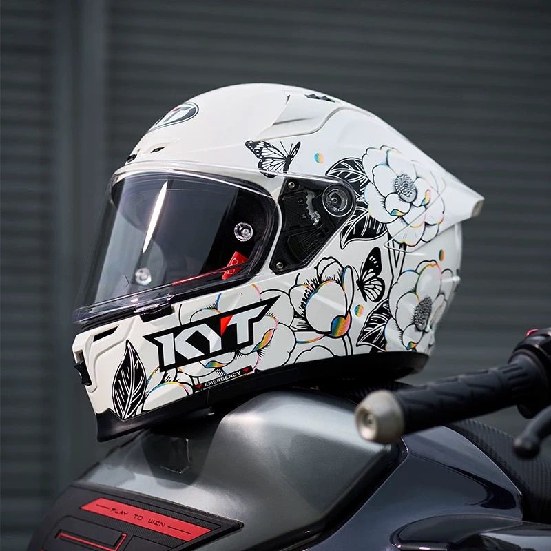 Горячая новинка: Мотошлем Kyt  – обзор и цена Carbon Fiber Lightweight Motorcycle Helmet