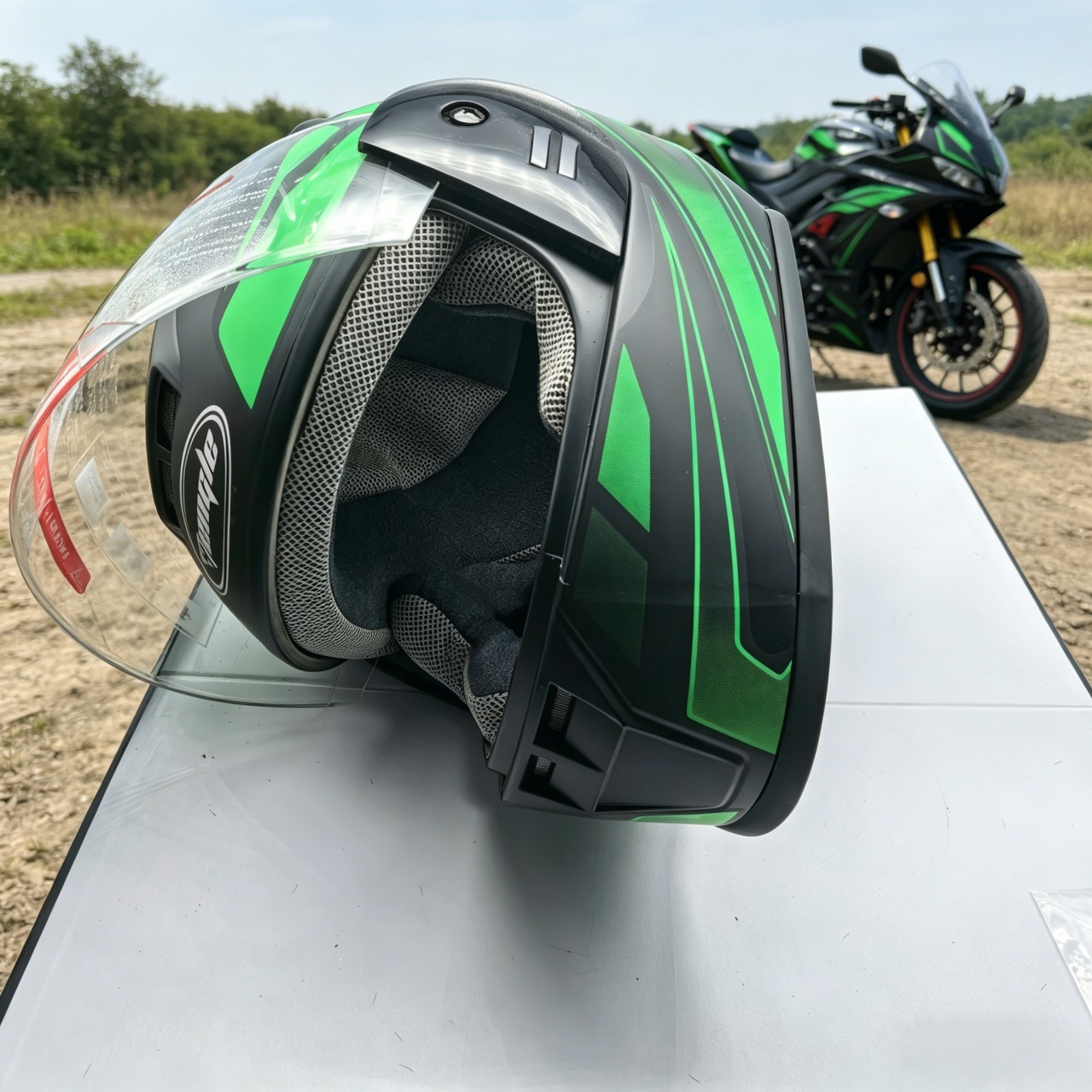 Мужской мотоциклетный шлем с п – обзор и цена Dual Visor Motorcycle Racing Helmet