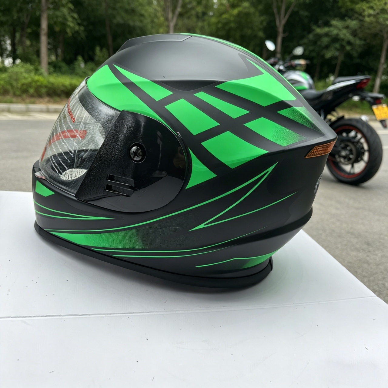 Мужской мотоциклетный шлем с п – обзор и цена Dual Visor Motorcycle Racing Helmet