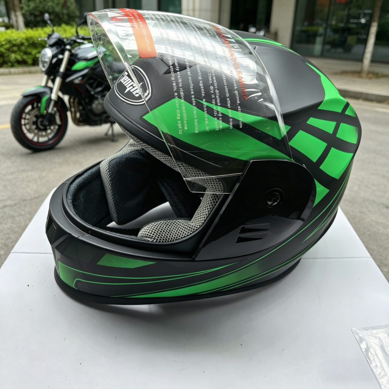 Мужской мотоциклетный шлем с п – обзор и цена Dual Visor Motorcycle Racing Helmet